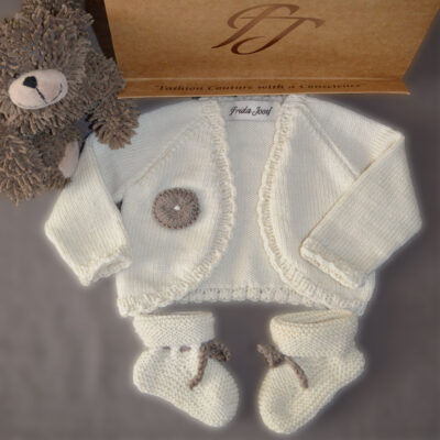 'RACHEL' - BABY GIRL’S ORGANIC MERINO WOOL BOLERO AND BOOTIES